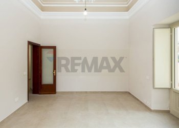 Stanza vuota - Appartamento Viale Mario Rapisardi
 
108, Catania - foto 50