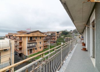 Balcone - Quadrilocale Via Scale Sant'Antonio
 
71, Aci Catena - foto 18