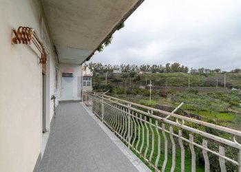 Balcone - Quadrilocale Via Scale Sant'Antonio
 
71, Aci Catena - foto 20