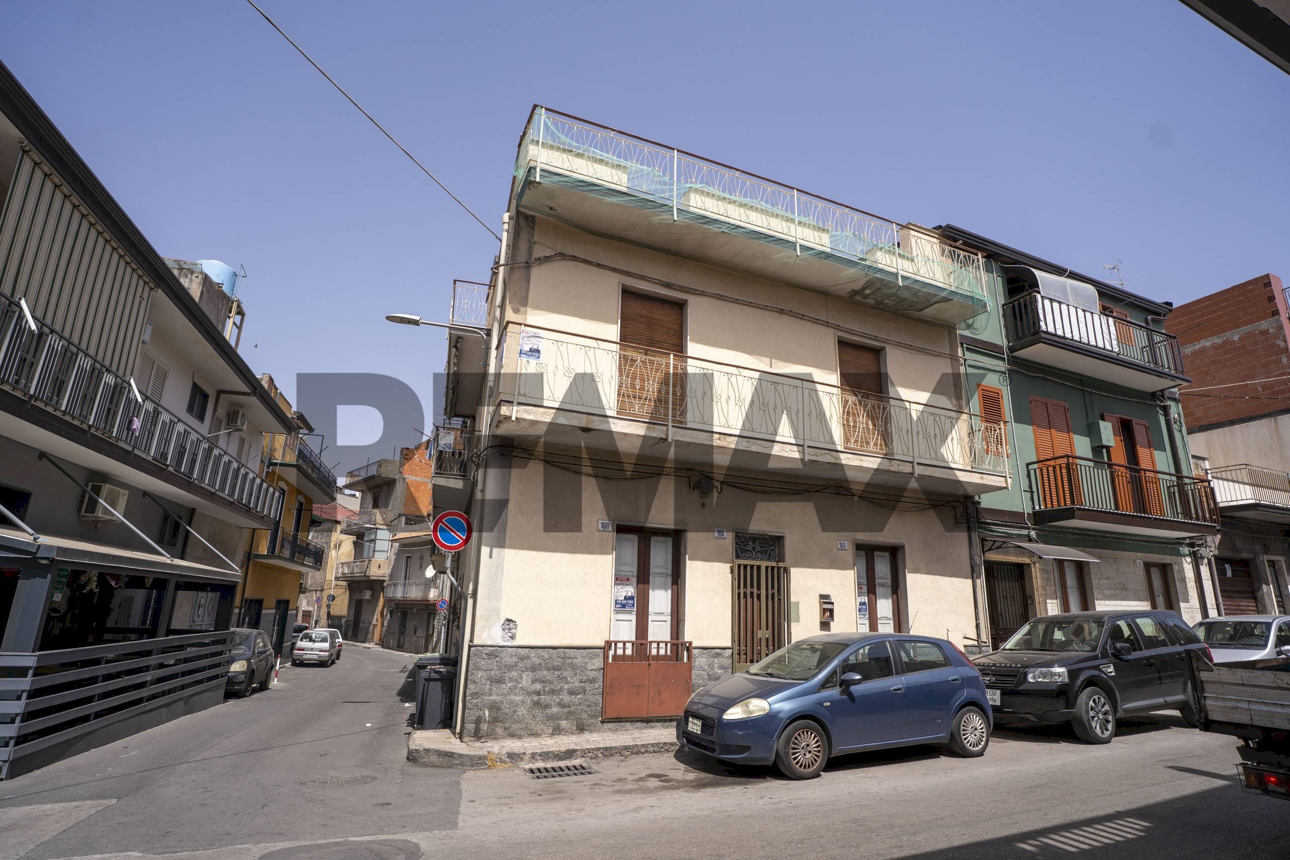 Edificio all\'aperto - Independent house Via Caltanissetta
35, Paterno - photo 2