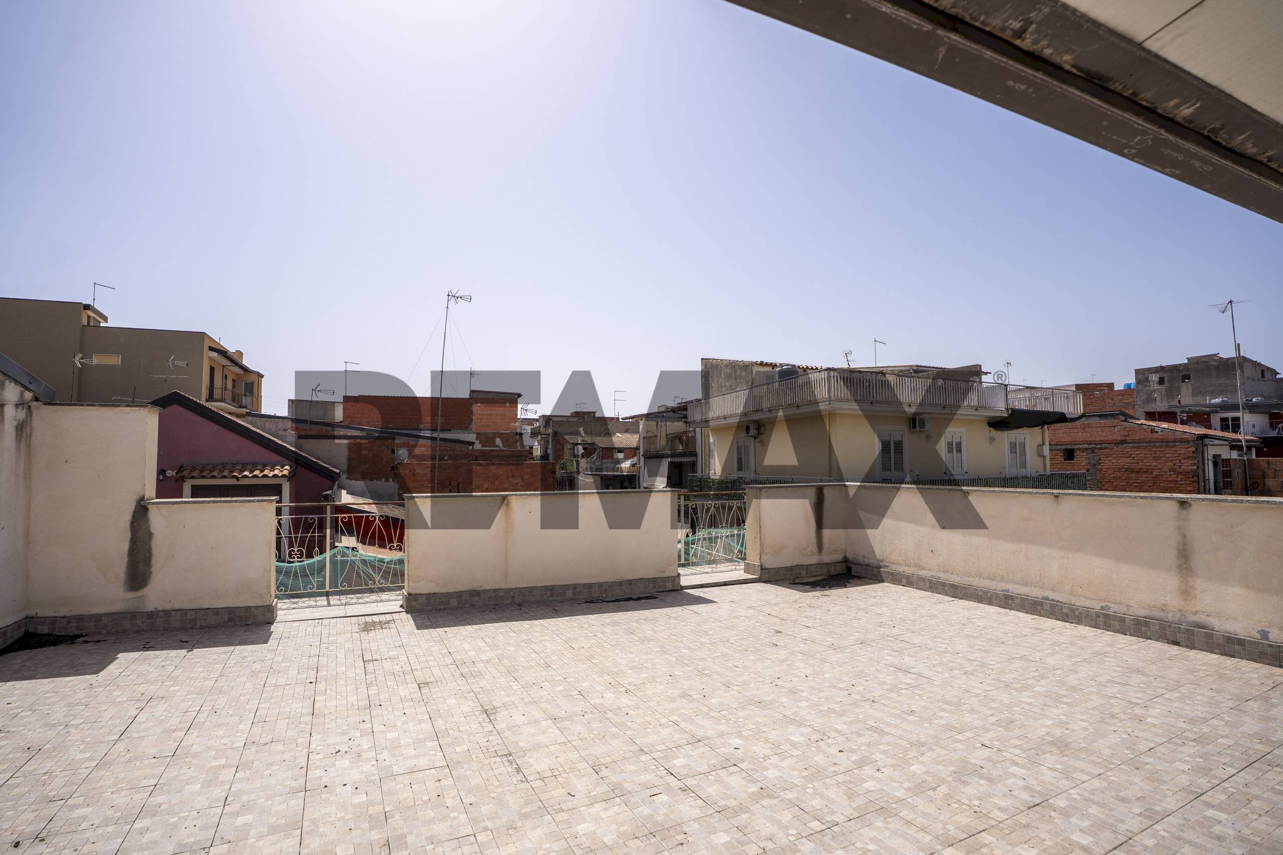 Terrazza - Independent house Via Caltanissetta
 
35, Paterno - photo 1
