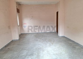 Stanza vuota - Casa indipendente Via Caltanissetta
 
35, Paterno - foto 4