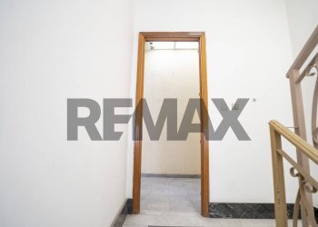 Hall / corridoio - Casa indipendente Via Caltanissetta
 
35, Paterno - foto 16