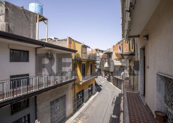 Edificio all\'aperto - Casa indipendente Via Caltanissetta
 
35, Paterno - foto 25