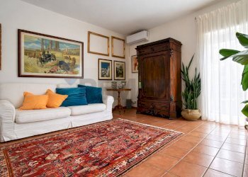 Soggiorno - Appartamento Stradale San Giorgio
 
37, Catania - foto 7