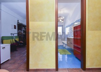 Hall / corridoio - Appartamento Stradale San Giorgio
 
37, Catania - foto 24