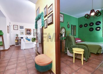 Camera / camera da letto - Appartamento Stradale San Giorgio
 
37, Catania - foto 35