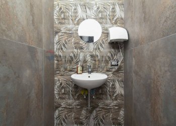 Bagno - Locale Commerciale Piazza della Regione
 
5/6, Aci Bonaccorsi - foto 18