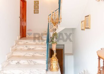 Scale - Independent house VIA PRIVITERA
 
38, Biancavilla - photo 2