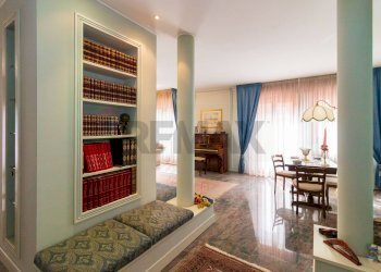 Sala da pranzo - Independent house VIA PRIVITERA
 
38, Biancavilla - photo 8