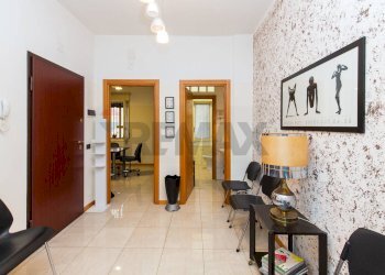 Hall / corridoio - Trilocale via umberto
 
306, Catania - foto 6