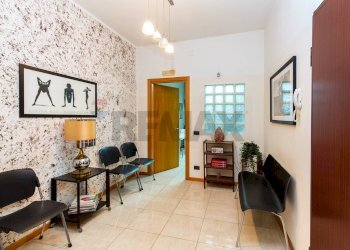 Hall / corridoio - Trilocale via umberto
 
306, Catania - foto 7