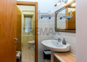 Bagno - Trilocale via umberto
 
306, Catania - foto 8