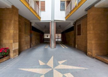 Edificio all\'aperto - Trilocale via umberto
 
306, Catania - foto 13