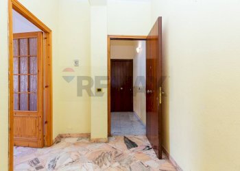 Hall / corridoio - Appartamento via papa giovanni XXIII
 
30, Mascalucia - foto 16