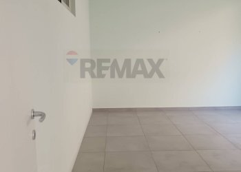 Stanza vuota - Negozio via Salvatore Vigo
 
132, Acireale - foto 5