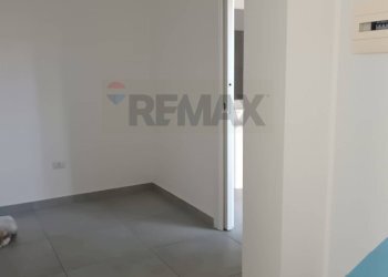 Stanza vuota - Negozio via Salvatore Vigo
 
132, Acireale - foto 8