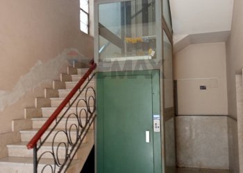 Scale - Appartamento viale don minzoni
 
63, Giarre - foto 3