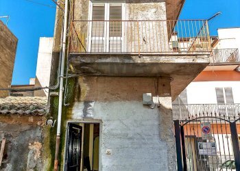 Casa all\'aperto - Casa indipendente Via Montecenere
 
176, Paterno - foto 1