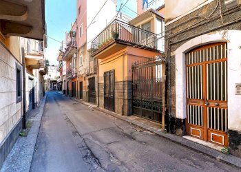 Edificio all\'aperto - Casa indipendente Via Montecenere
 
176, Paterno - foto 4