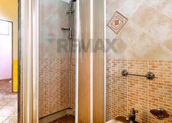 Bagno - Casa indipendente Via Montecenere
 
176, Paterno - foto 24