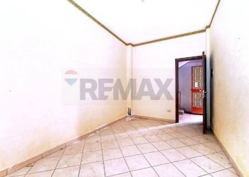 Stanza vuota - Casa indipendente Via Montecenere
 
176, Paterno - foto 43