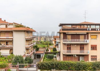 Edificio all\'aperto - Quadrilocale Via A Diaz
 
66/68, Catania - foto 14