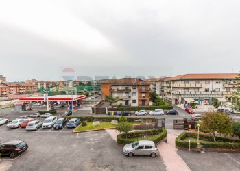 Edificio all\'aperto - Quadrilocale Via A Diaz
 
66/68, Catania - foto 19