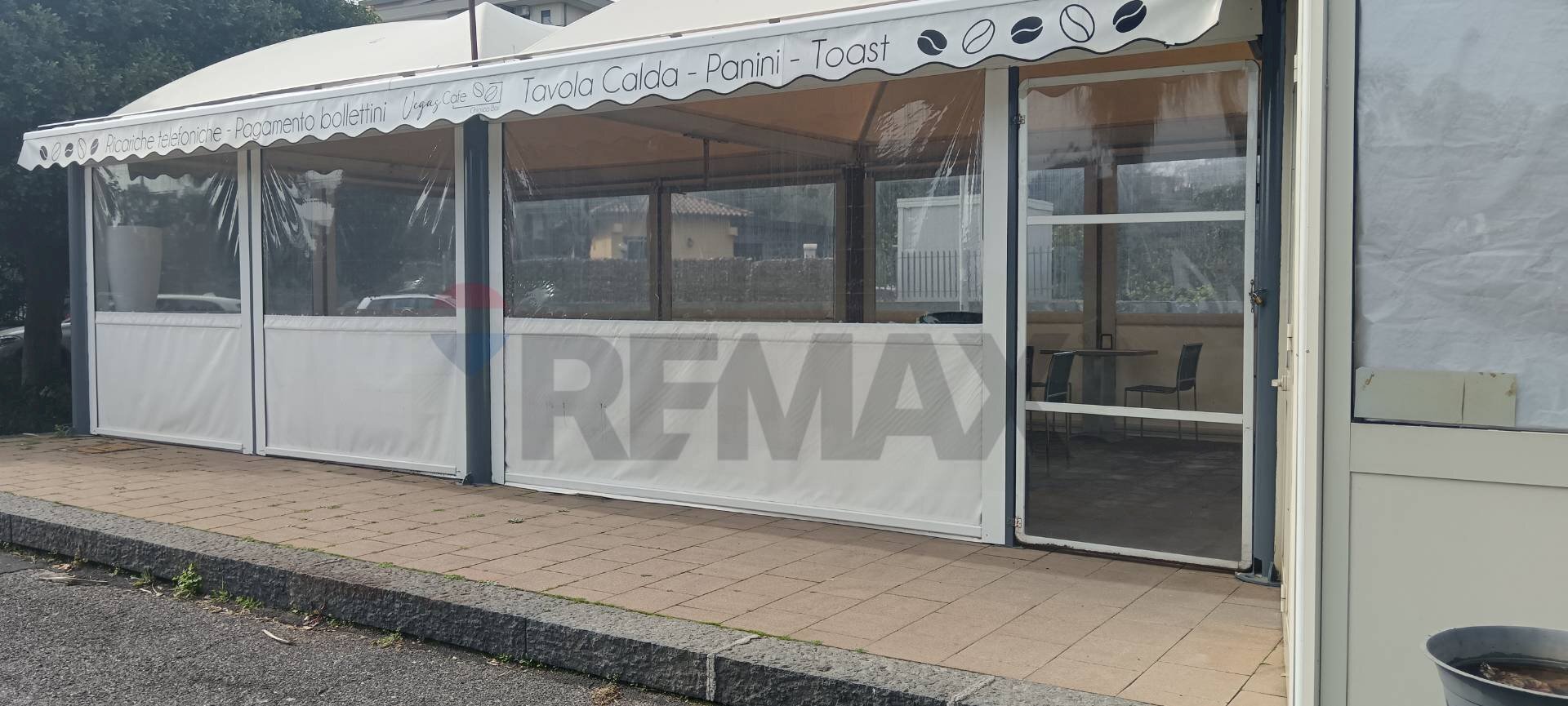 Terrazza - Bar Tavola Calda - Fredda Via Matteo Ragonisi
 
snc, Acireale - foto 2