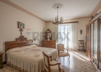 Camera / camera da letto - Appartamento Via Stazione Isolamento
 
150/125, Caltagirone - foto 10