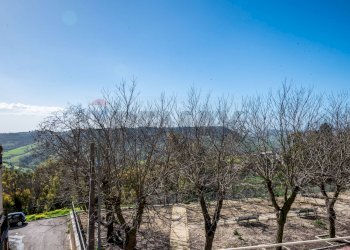 Vista delle montagne - Appartamento Via Stazione Isolamento
 
150/125, Caltagirone - foto 13