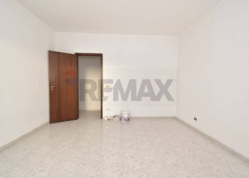 Stanza vuota - Quadrilocale Via Empedocle di Agrigento
 
5, Aci Sant'Antonio - foto 10