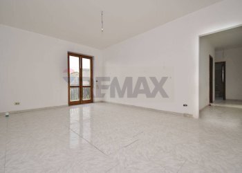 Stanza vuota - Quadrilocale Via Empedocle di Agrigento
 
5, Aci Sant'Antonio - foto 15