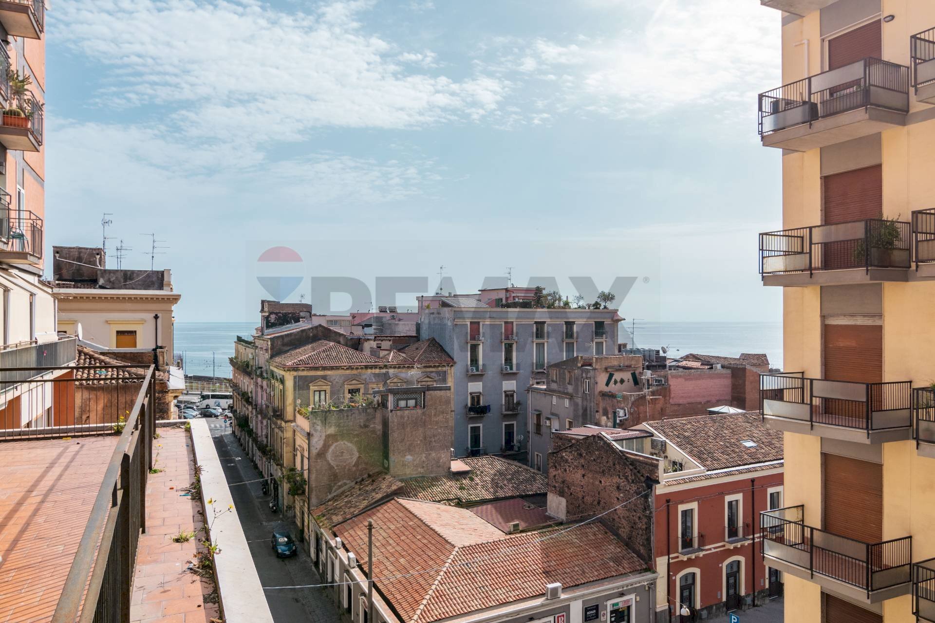 Edificio all\'aperto - Quadrilocale Via Antonino Di Sangiuliano
 
60, Catania - foto 3