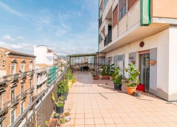 Terrazza - Quadrilocale Via Antonino Di Sangiuliano
 
60, Catania - foto 7