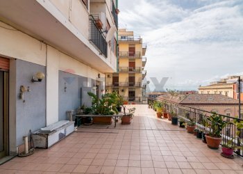 Terrazza - Quadrilocale Via Antonino Di Sangiuliano
 
60, Catania - foto 10