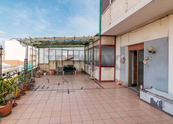 Terrazza - Quadrilocale Via Antonino Di Sangiuliano
 
60, Catania - foto 12