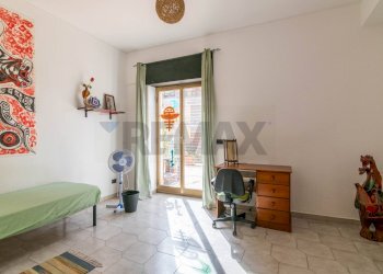 Camera / camera da letto - Quadrilocale Via Antonino Di Sangiuliano
 
60, Catania - foto 23