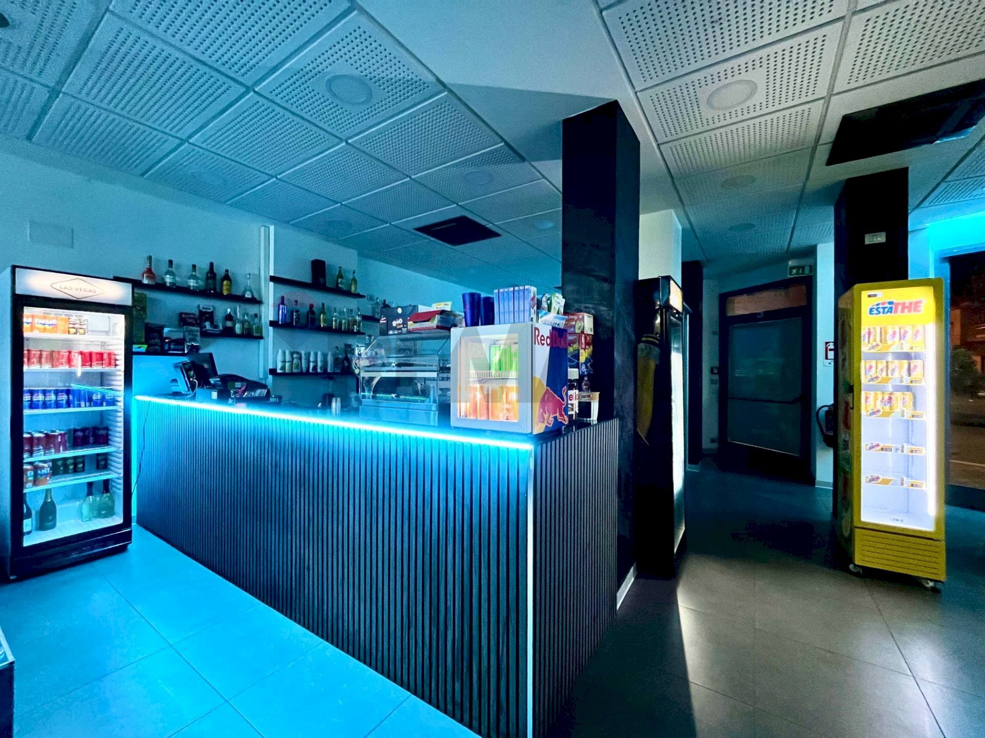 Cucina - Attività Commerciale Piazza Beneventano
 
13/17, Lentini - foto 2