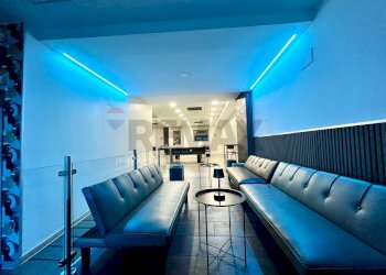 Sala da pranzo - Attività Commerciale Piazza Beneventano
 
13/17, Lentini - foto 5