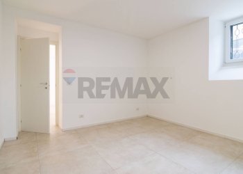 Stanza vuota - Quadrilocale Via Federico Ciccaglione
 
35, Catania - foto 8