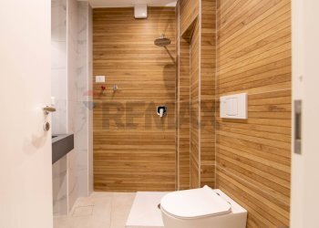 Bagno - Quadrilocale Via Federico Ciccaglione
 
35, Catania - foto 14