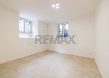 Stanza vuota - Quadrilocale Via Federico Ciccaglione
 
35, Catania - foto 18