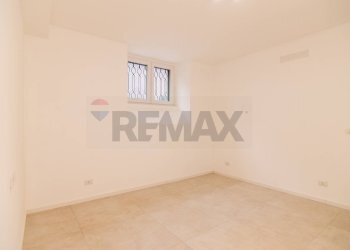 Stanza vuota - Quadrilocale Via Federico Ciccaglione
 
35, Catania - foto 19