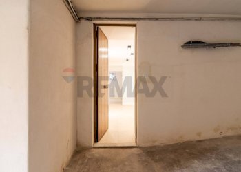 Stanza vuota - Quadrilocale Via Federico Ciccaglione
 
35, Catania - foto 24