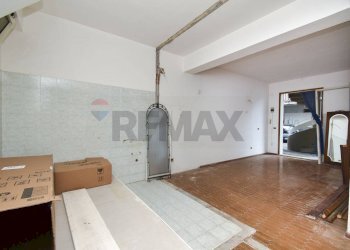 Stanza vuota - Box Via Fossa
 
14, Acireale - foto 1