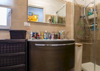 Bagno - Quadrilocale viale mario rapisardi
 
485, Catania - foto 10