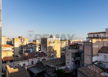 Edificio all\'aperto - Quadrilocale viale mario rapisardi
 
485, Catania - foto 14