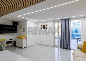 Soggiorno - Quadrilocale viale mario rapisardi
 
485, Catania - foto 19