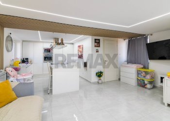 Soggiorno - Quadrilocale viale mario rapisardi
 
485, Catania - foto 21